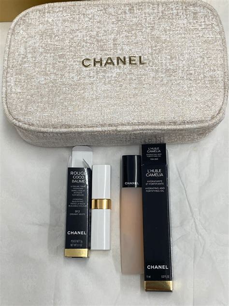 chanel moisture must haves set 2023